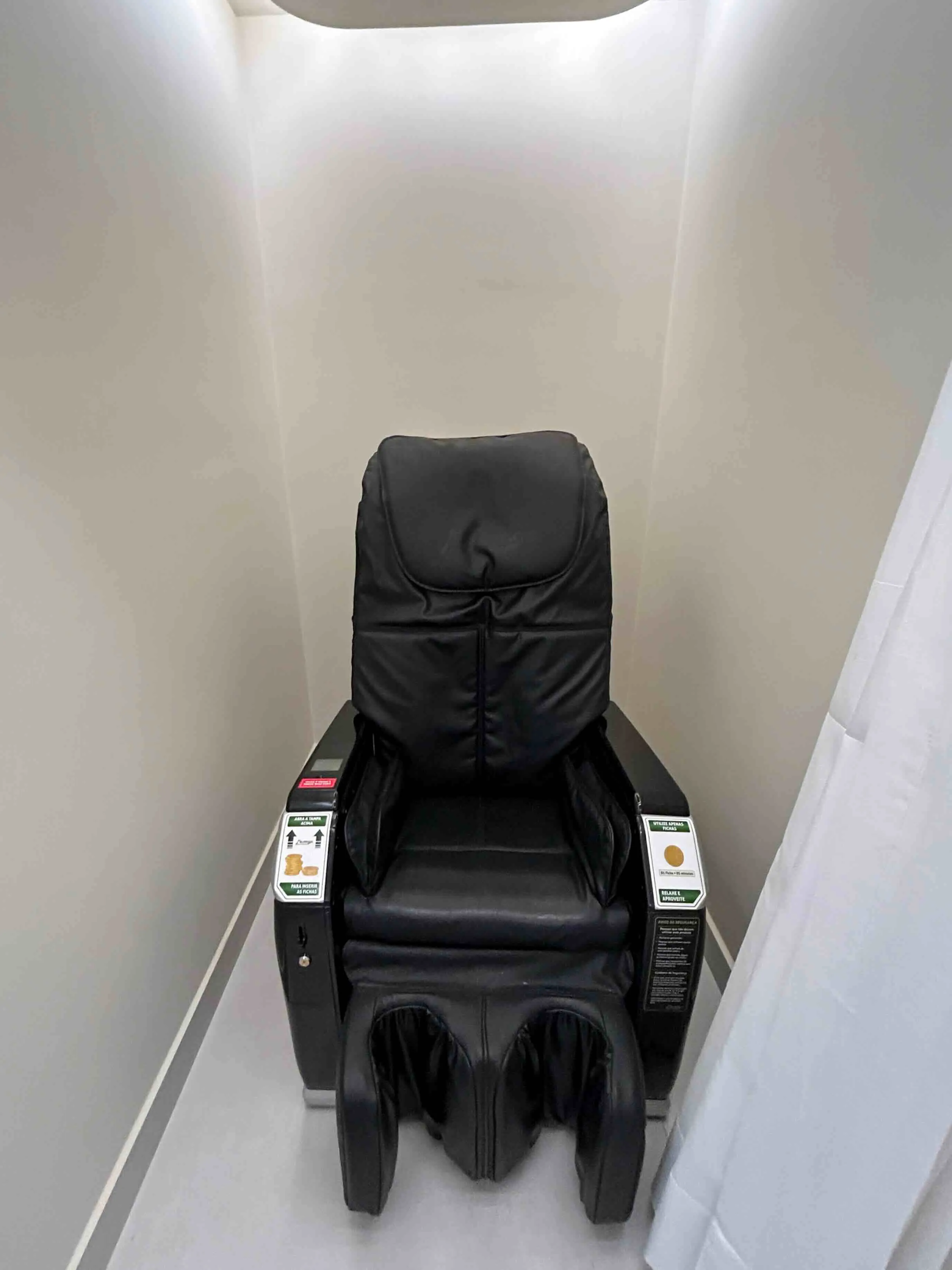 Cadeira de massagem da clínica